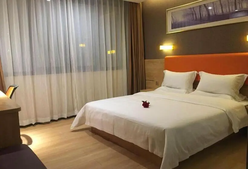スーペリアールーム, 7days Premium Yizhou Train Staiton Branch