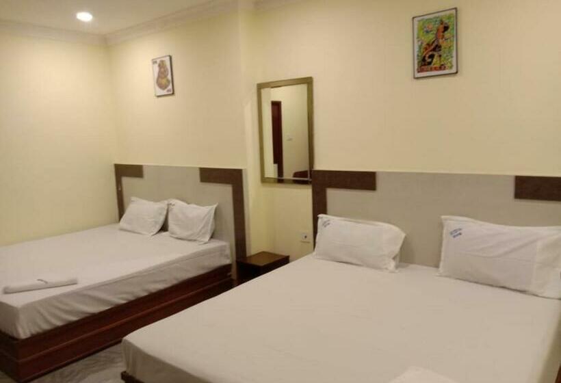 Четырехместный Номер Deluxe, Dream World Boarding & Lodging