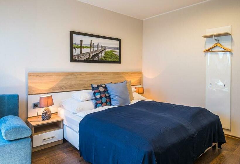 חדר סטנדרט נוף לאגם, Vitis Kúria 7171 Balatonrendes