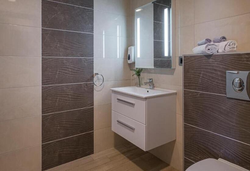 חדר סטנדרט נוף לאגם, Vitis Kúria 7171 Balatonrendes