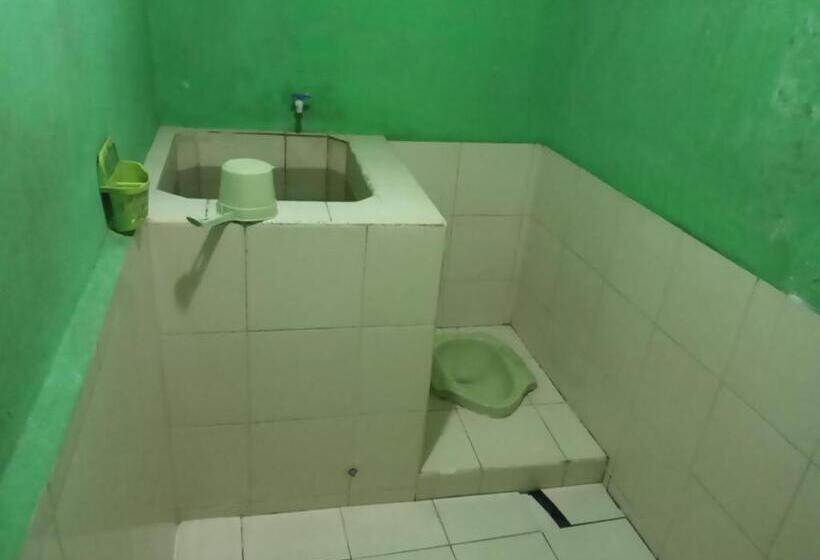 Camera Superiore, Penginapan 99