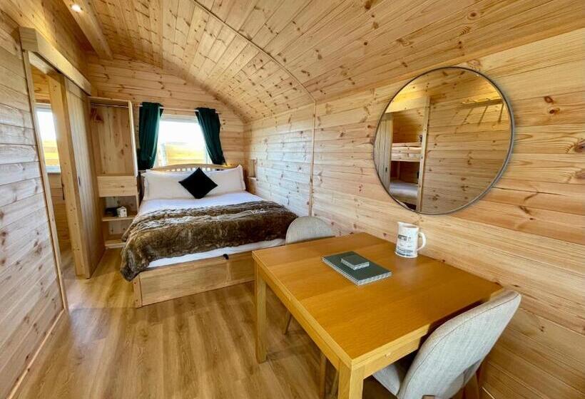 إستديو عائلى, Seacroft Licensed B&b And Restaurant