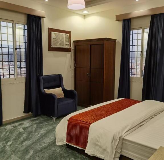 جناح, فندق الحاتمية