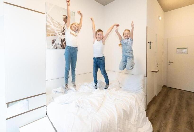 غرفة أساسية سرير مزدوج, Motel Schlafraum Schlüßlberg Contactless Check In