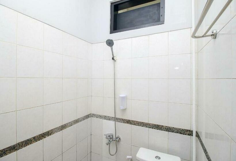 标准间, Reddoorz Near Margonda Raya