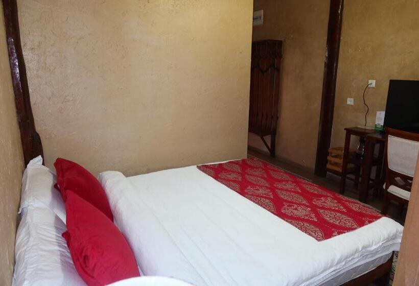 חדר דלוקס, Sultan Kyzyl Kia