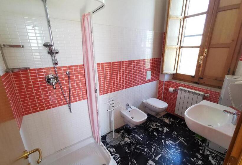 Номер Стандарт Трехместный, Villa Tardioli