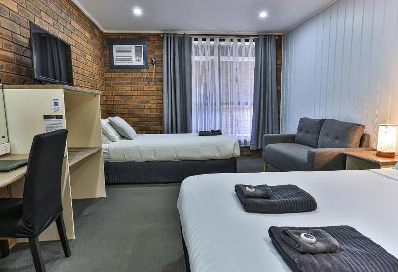 חדר סטנדרט עם מיטת קווין, Wonthaggi Motel