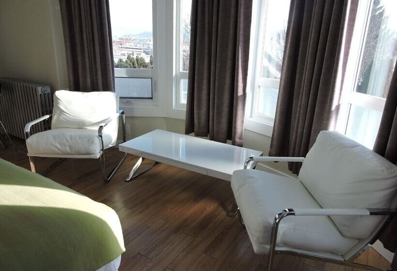 Люкс Повышенной Комфортности, Almo Court Motel