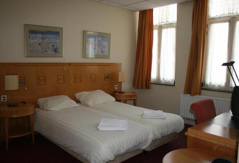 חדר סטנדרט, 2000 Valkenburg