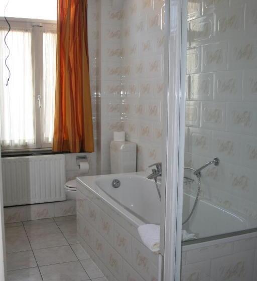 חדר קומפורט, 2000 Valkenburg