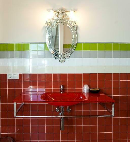 غرفة قياسية, Abadía San Martín