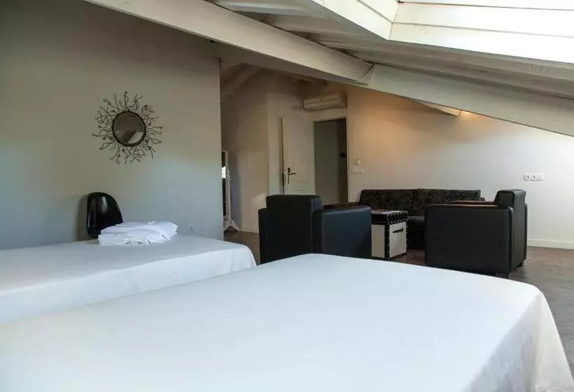スタンダード４人部屋, Abadía San Martín