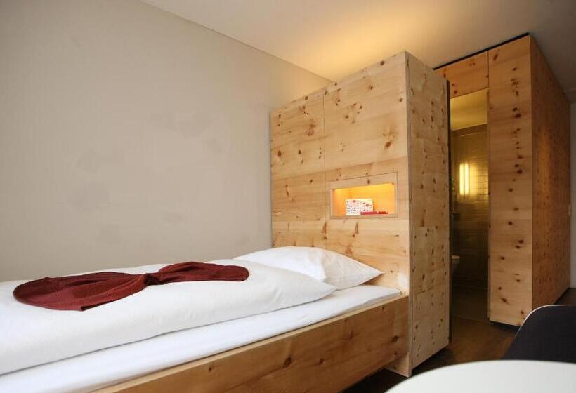 חדר סטנדרט יחיד, Schweizerhof Sils Maria