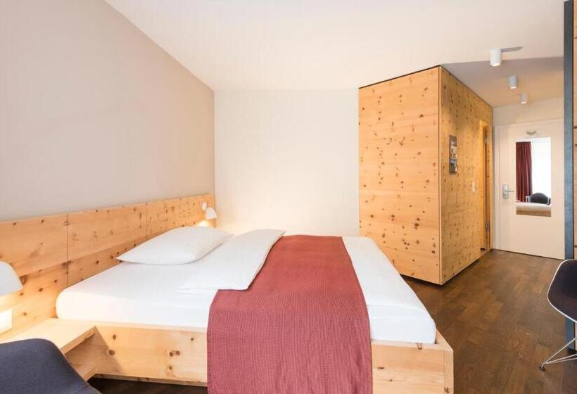 标准单人间, Schweizerhof Sils Maria