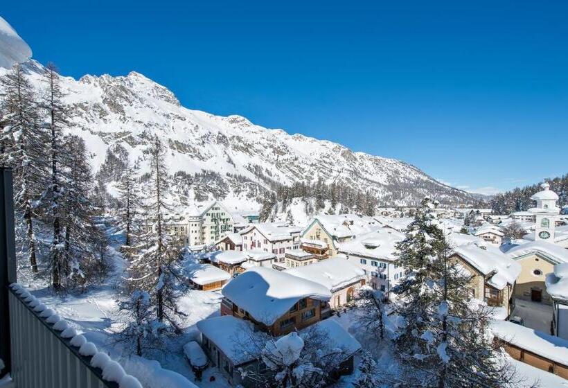 חדר סטנדרט יחיד, Schweizerhof Sils Maria