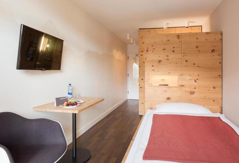 חדר סטנדרט יחיד, Schweizerhof Sils Maria