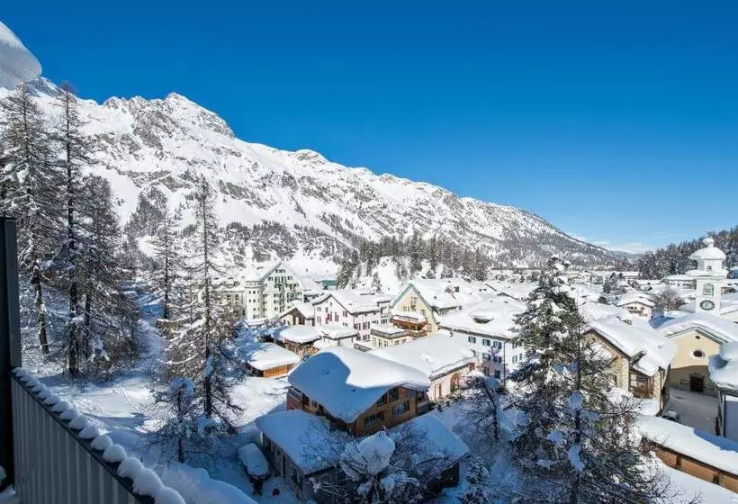 スタンダードトリプルルーム, Schweizerhof Sils Maria