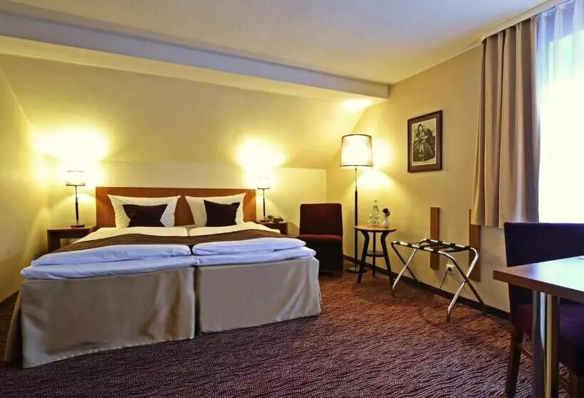 スイート（家族用）, Comfort Hotel Tom Kyle