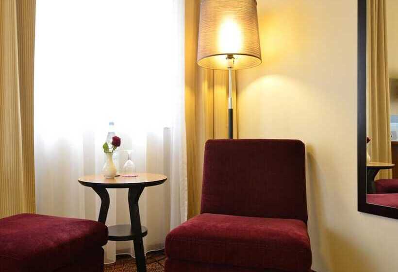 חדר סטנדרט, Comfort Hotel Tom Kyle