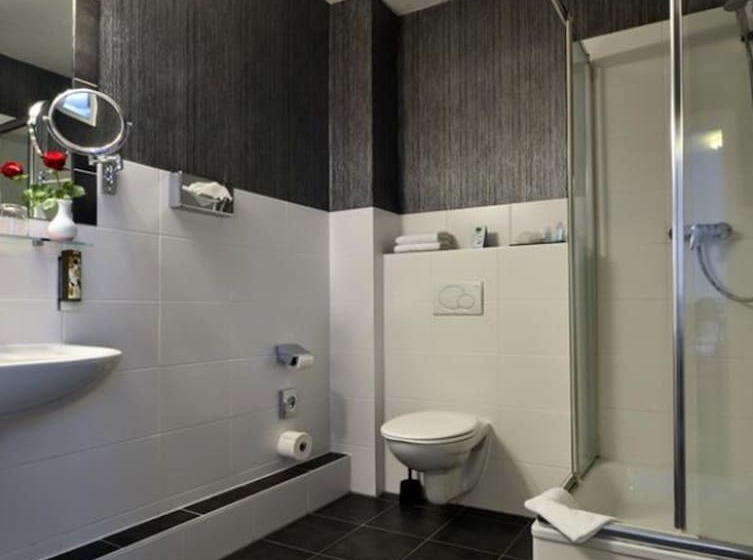 חדר סטנדרט יחיד, Comfort Hotel Tom Kyle