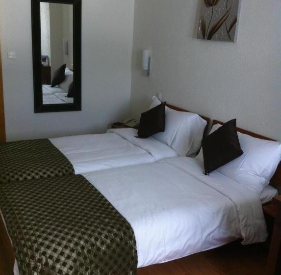 Номер Стандарт, De La Lande