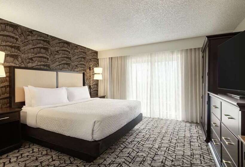 اتاق استاندارد با تخت بزرگ, Embassy Suites By Hilton Charlotte Concord Golf Resort & Spa