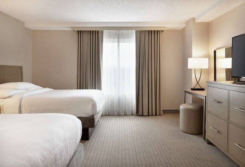 Люкс Адаптированный для Инвалидов, Embassy Suites By Hilton Cleveland Rockside