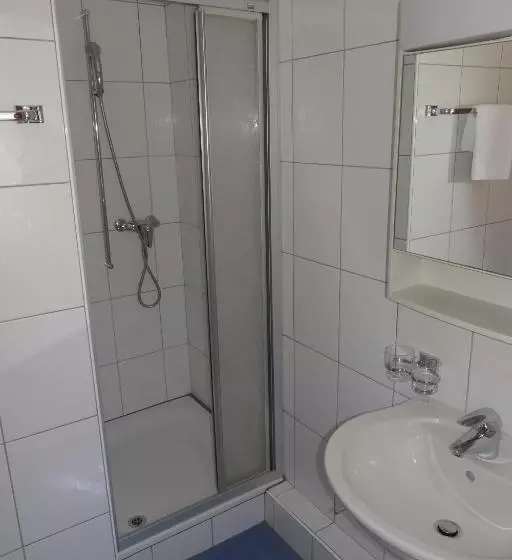 Habitació Estàndard Bany Compartit, Franziskaner