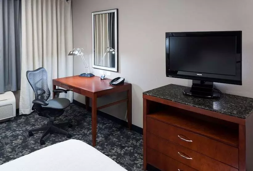 اتاق استاندارد برای معلولان, Hilton Garden Inn Austin North