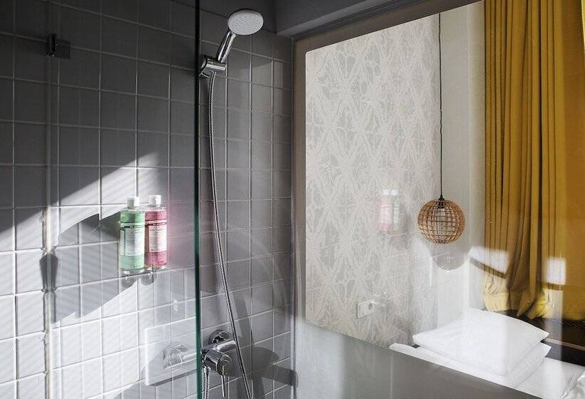 اتاق استاندارد, Michelberger