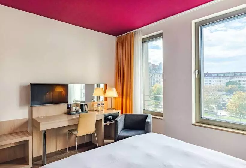اتاق سوپریور, Park Inn By Radisson Stuttgart
