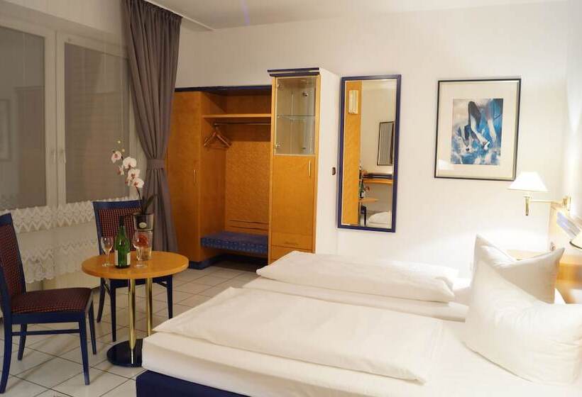 标准间, Rahlstedter Hof