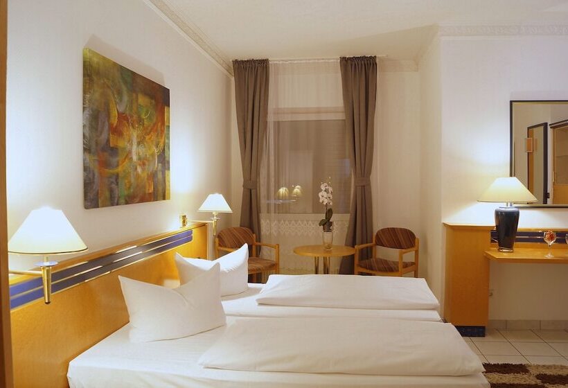 标准间, Rahlstedter Hof