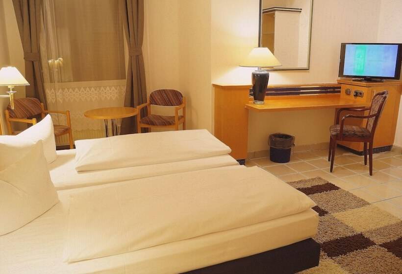 标准间, Rahlstedter Hof