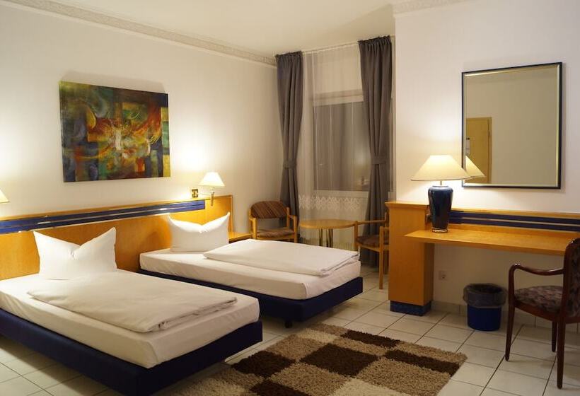 标准间, Rahlstedter Hof