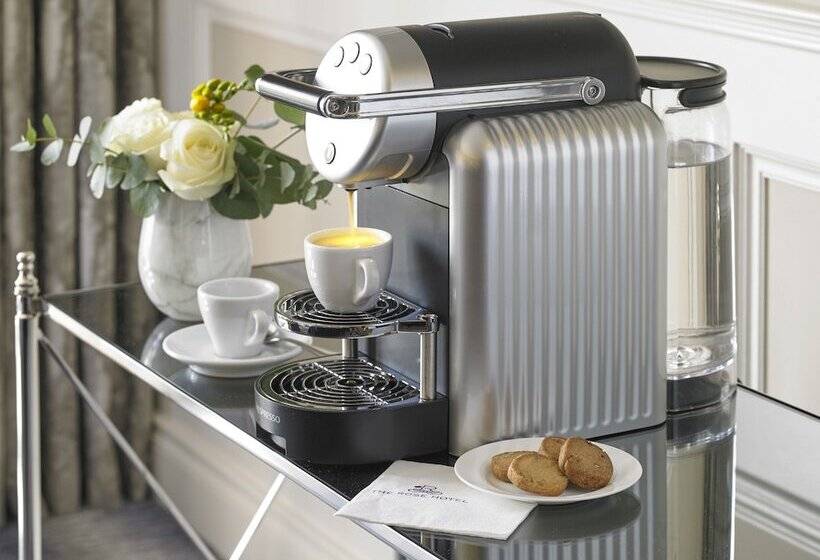 חדר דלוקס, The Rose