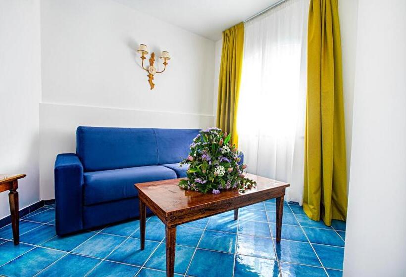 Люкс, Villa Pandora