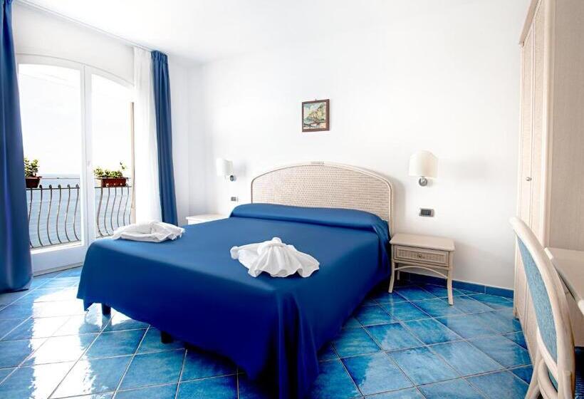 Номер Deluxe с Балконом, Villa Pandora