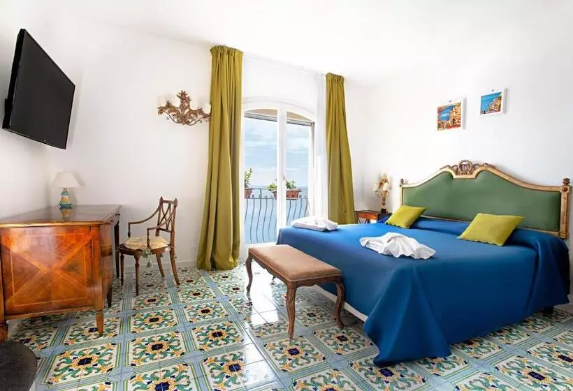 Suite with Terrace, Villa Pandora