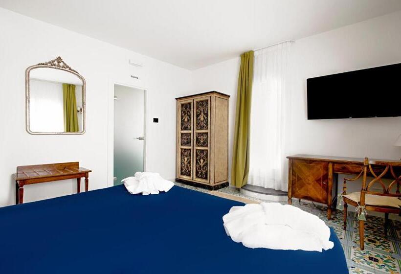 Люкс с Террасой, Villa Pandora