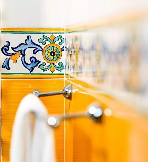 اتاق اکونومی یک تخته, Villa Pandora