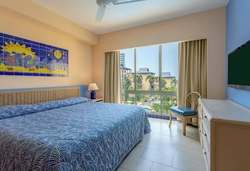 سوییت خانوادگی, Zuana Beach Resort