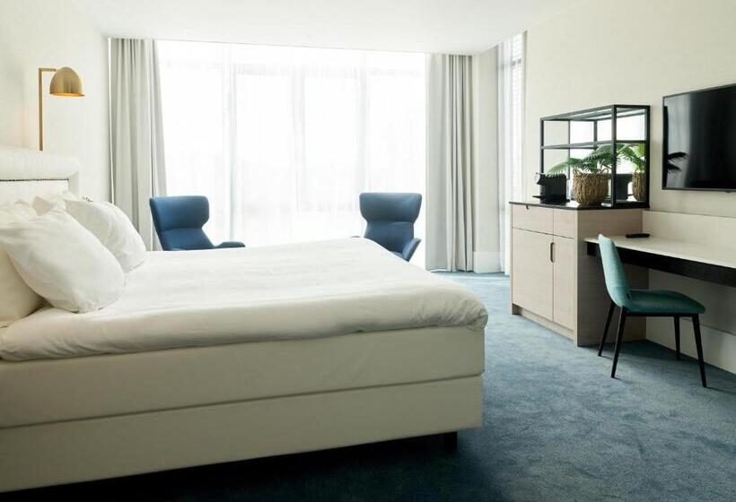 חדר משפחתי, Van Der Valk Hotel Den Haag
