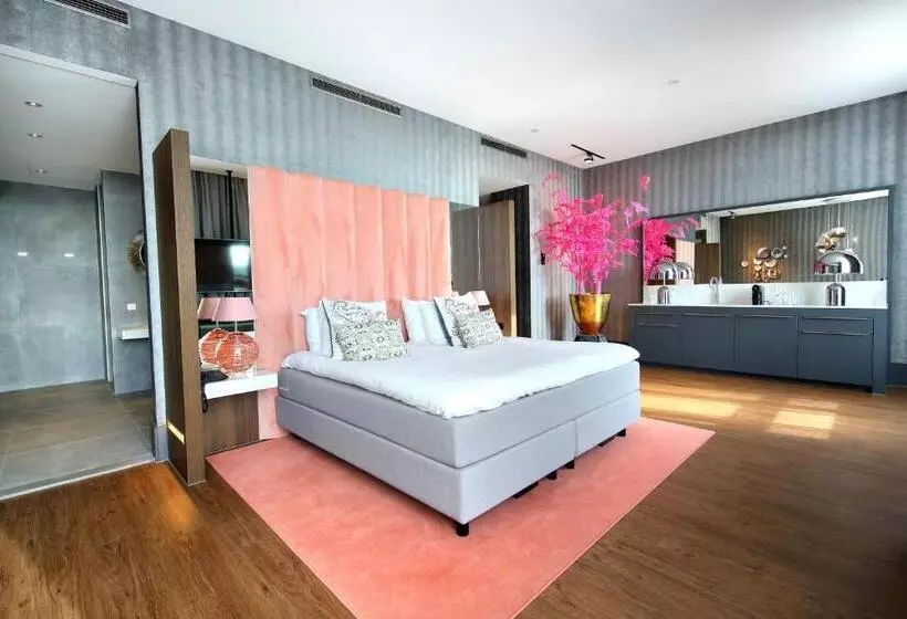 スイート, Van Der Valk Hotel Den Haag
