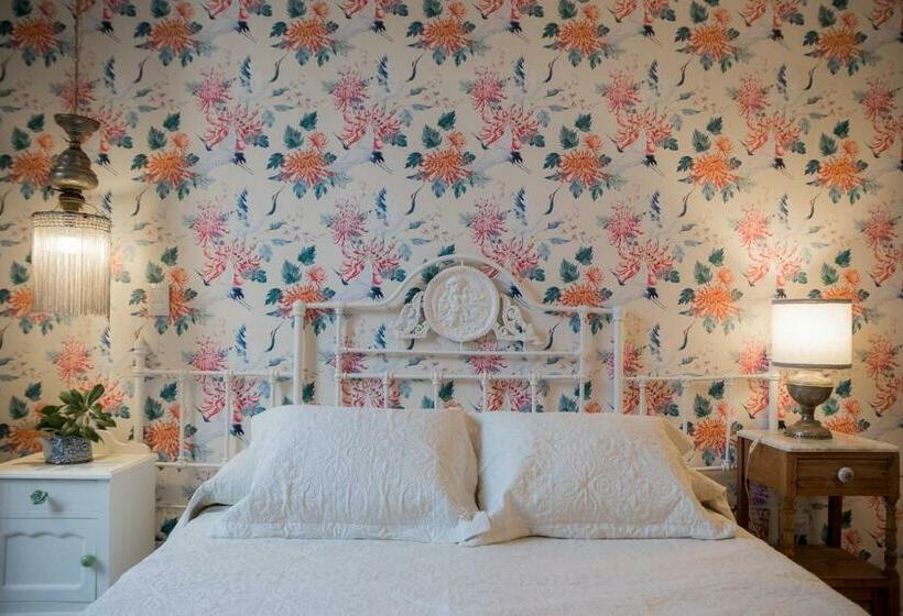 غرفة قياسية, Versión Moreno