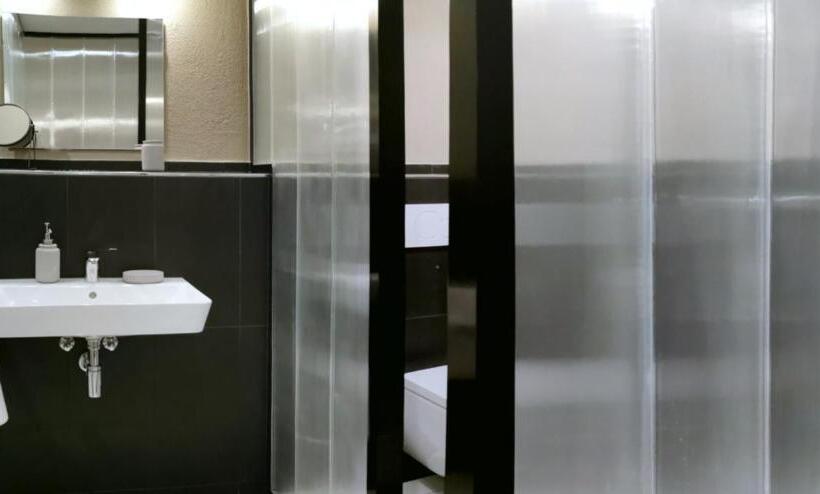 스탠다드 발코니 룸, Zum G Leut