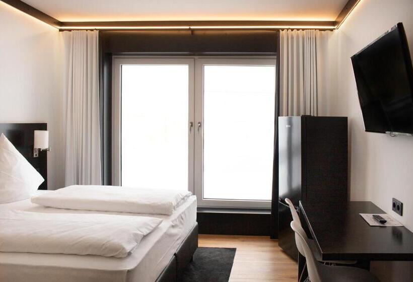 Номер Стандарт, Bi Hotel By Wmm Hotels