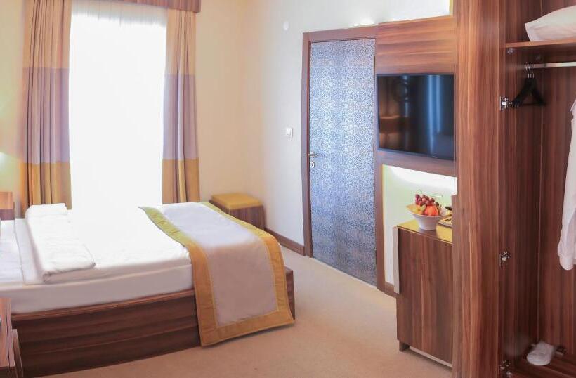 ベーシックトリプルルーム, Burçman Hotel Vişne