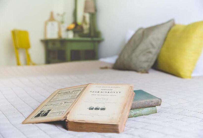 标准间, Babérliget Kúria Adults Only